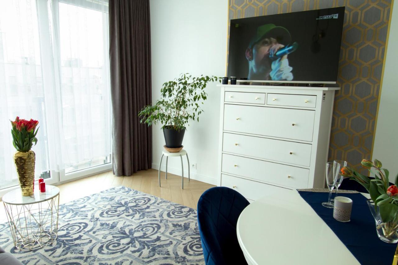Nowy Apartment Przy Placu Szembeka Βαρσοβία Εξωτερικό φωτογραφία