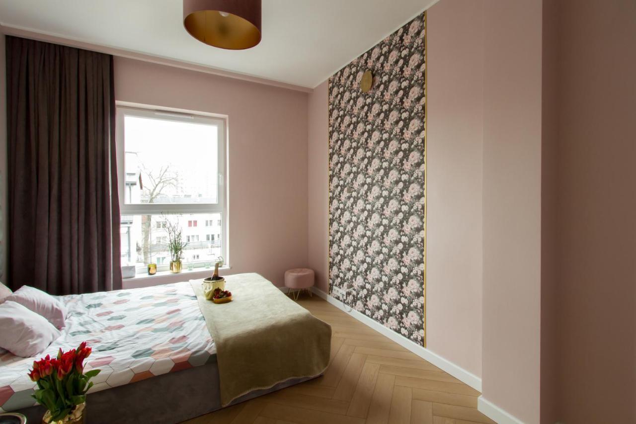 Nowy Apartment Przy Placu Szembeka Βαρσοβία Εξωτερικό φωτογραφία